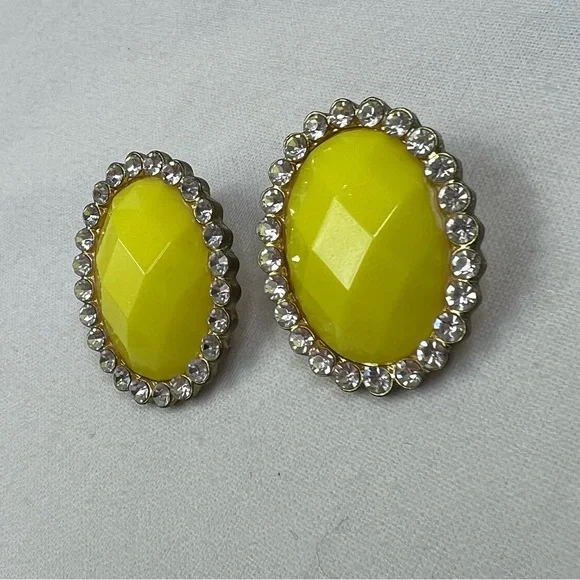 PLUNDER Yellow Oval Rhinestone Statement Stud Earrings - Picture 2 of 8